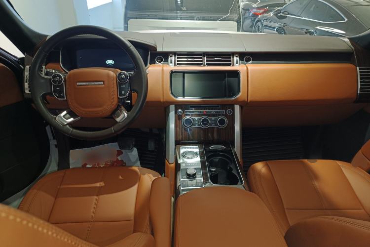 Used Land Rover Range Vogue 2015 3.0 V6 U.S.-Spec Executive Edition