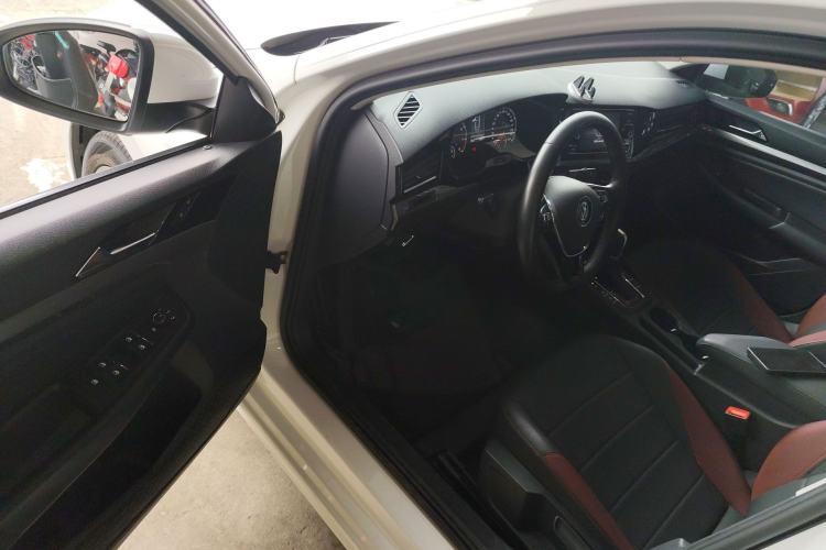 Used Volkswagen Bora 2019 Revised Version 1.5L Automatic Comfort Edition China V Standard Driver Seat