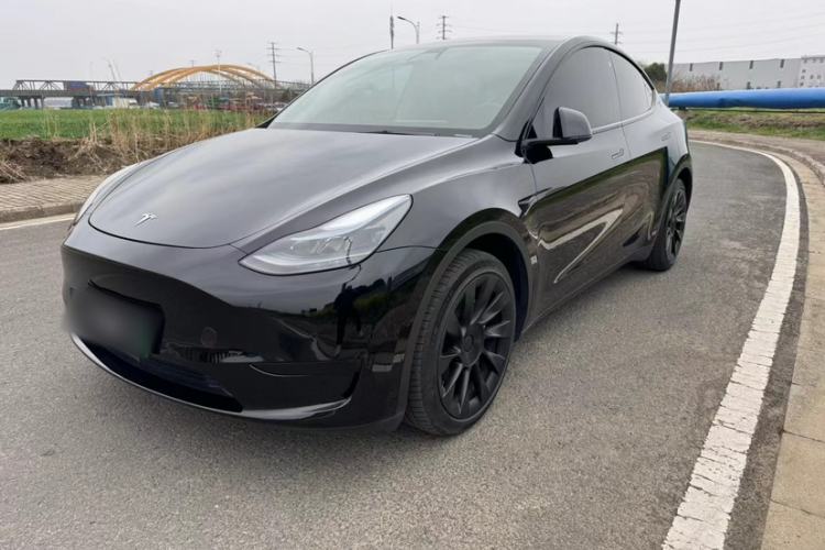 Used Tesla Model Y 2022 Rear-Wheel-Drive Version
