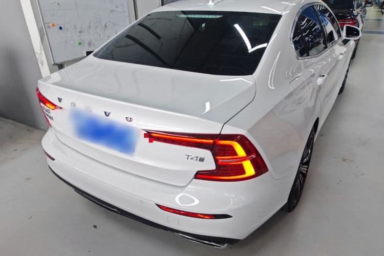 Used Volvo S60 2020 T4 Zhiyuan Luxury Edition
