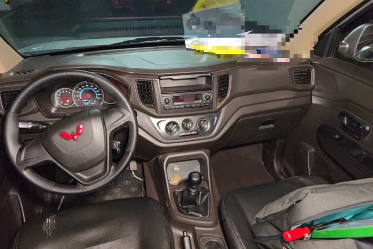 Used Wuling Hongguang V 2021 1.5L Refreshed Enjoyment Edition LAR
