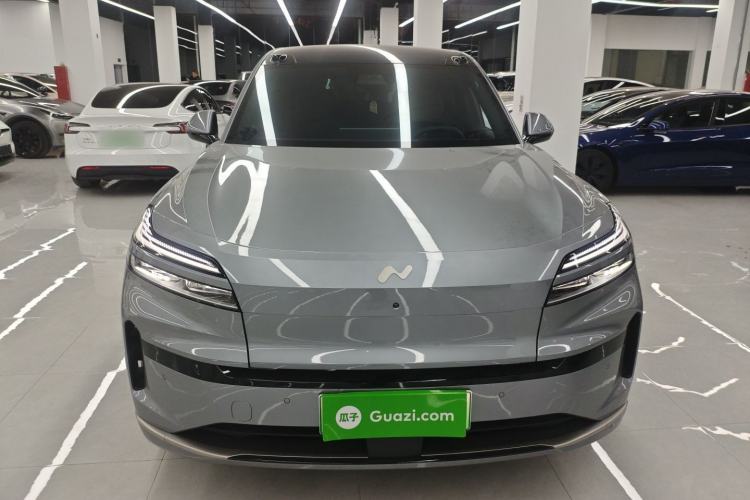 Used ONVO Luxeed L90 2025 Model—Max Six-Seater Version