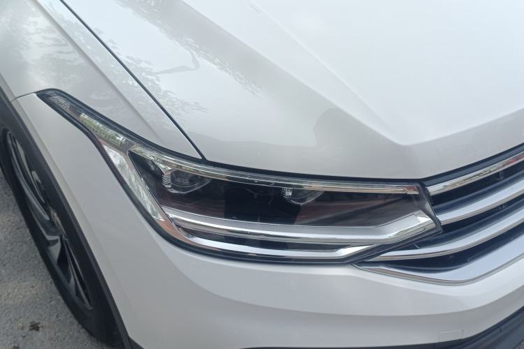 Used Volkswagen Tiguan L 2022 330TSI Automatic Two-Wheel Drive Smart Edition Right Front Headlight