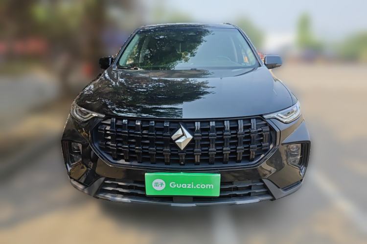 Used Baojun RS-7  Front