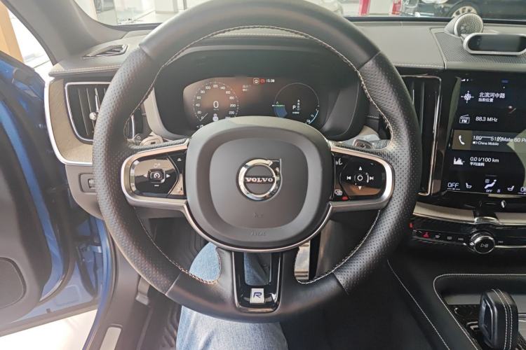 Used Volvo XC60 New Energy 2020 T8 eDrive Hybrid – Smart & Sporty Edition