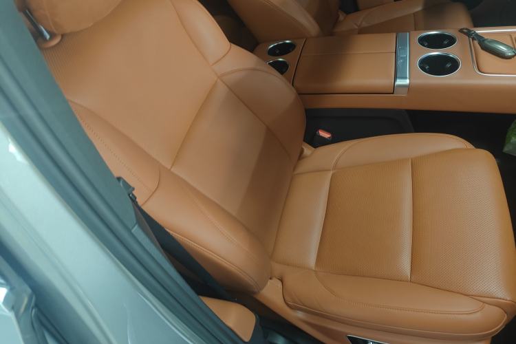 Used Li Auto L8 2023 Pro Model
