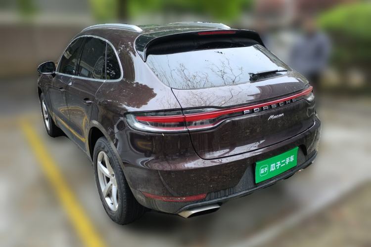 Used Porsche Macan 2020 Macan 2.0T Rear Left 45 Deg