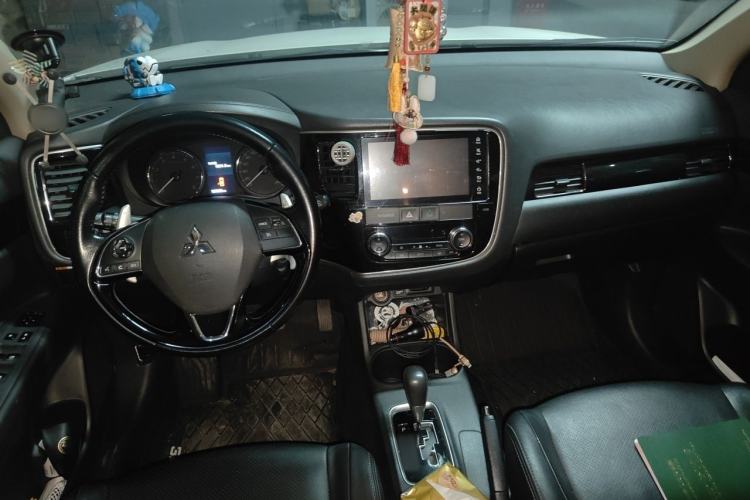 Used Mitsubishi Outlander 2016 2.4L 4x4 Elite Edition 5 Seats