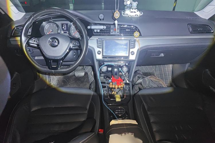 Used Volkswagen Lamando 2018 280TSI DSG Comfort Edition
