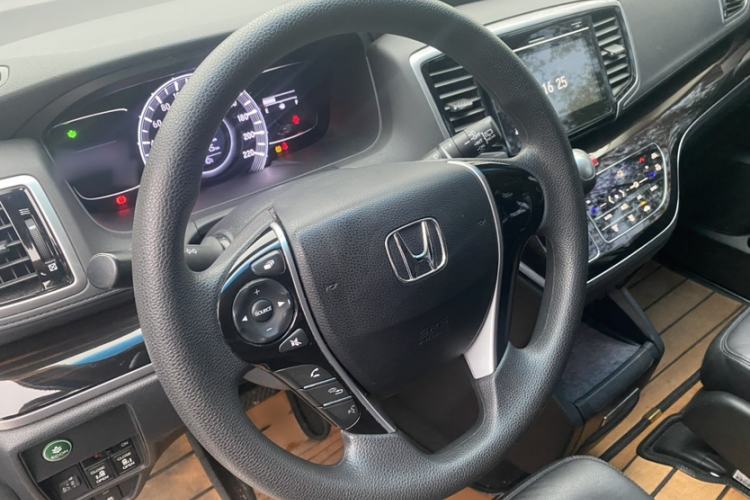 Used Honda Odyssey 2018 2.4L Luxury Edition