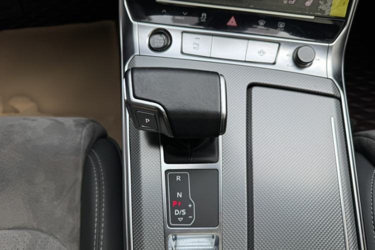 Used Audi A6L 2023 40 TFSI Luxury Dynamic Model
