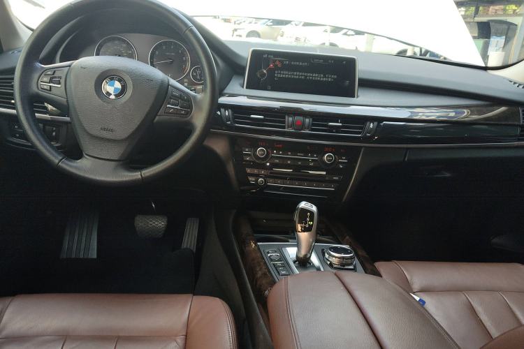 Used BMW X5 2014 xDrive35i Gasoline 5-seater U.S. specification
