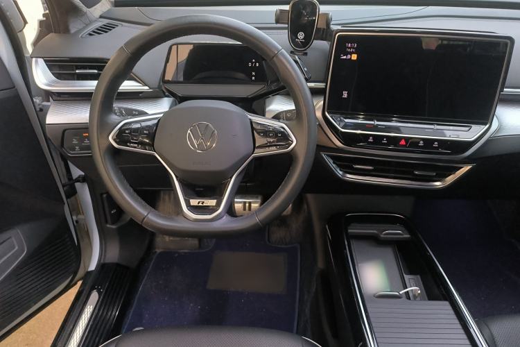 Used Volkswagen ID.6 X 2021 Pure Edition
