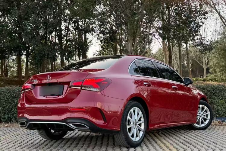 Used Mercedes-Benz A-Class 2021 A 200 L Sport Sedan Fashion Model
