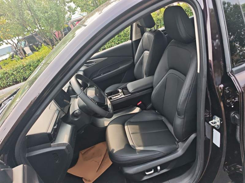 Used Wuling Xingguang 2023 70 Standard Edition — 14
