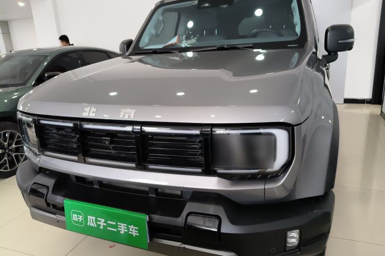 Used BAIC Off-Road BJ40 2024 2.0T All-New Urban Hunter Edition Chivalrous Style