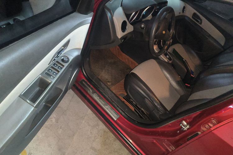 Used Chevrolet Cruze 2009 1.8L SE AT Driver Seat