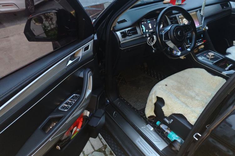 Used Zotye Domy X7 2017 Upgraded Edition 2.0T DCT Huangshan Model 7 Seats
