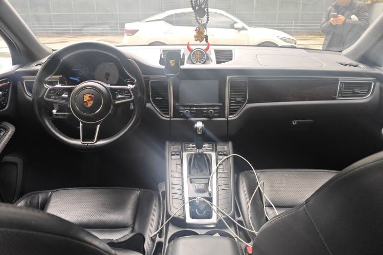 Used Porsche Macan 2014 Macan S 3.0T Center Console