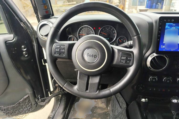 Used Jeep Wrangler 2015 3.6L Rubicon Four-Door Edition