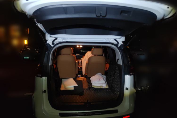 Used SAIC MAXUS G50 PHEV 2025 Leading Edition