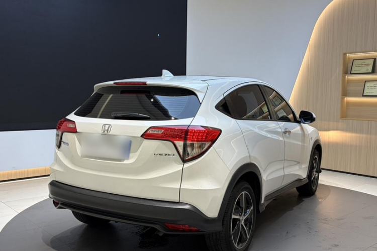 Used Honda Vezel 2020 1.5L CVT Pioneer Edition Exterior 4