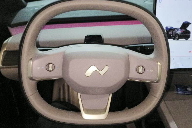 Used ONVO L60 2024 60 kWh Rear-Drive Version
