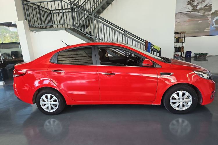 Used Kia K2 2015 Sedan 1.4L MT TOP
