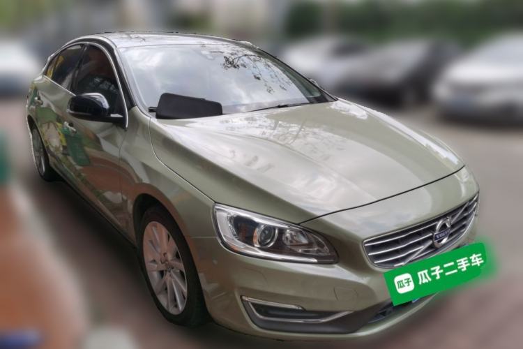 Used Volvo S60 2017 S60L T4 Smart Range Edition Front Right 45 Deg