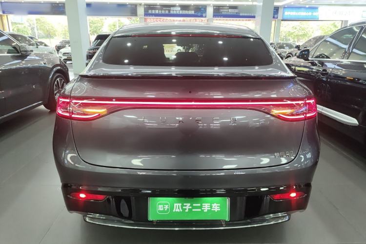 Used Hima Luxeed R7 2025 Range-Extended Version 251 km Max Rear