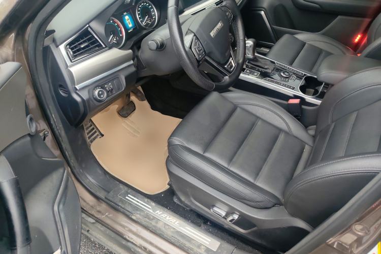 Used Haval H7 2016 Blue-Label H7 2.0T Automatic Luxury Model Driver Seat