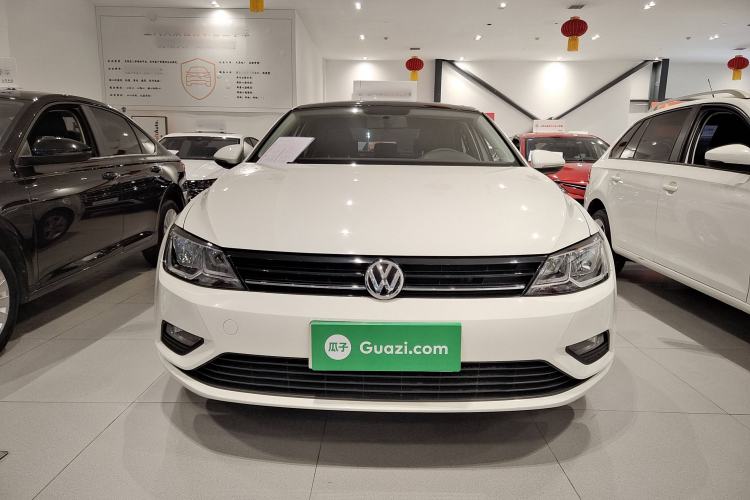 Used Volkswagen Lamando 2017 230TSI DSG Fashion Edition