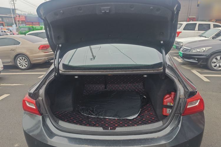 Used Chevrolet Malibu XL 2018 530T Automatic RuiChi Edition Trunk