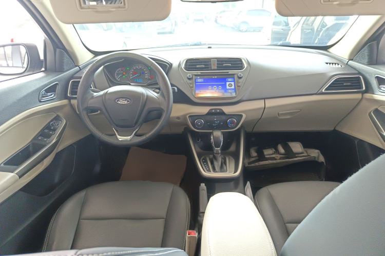 Used Ford Escort 2015 1.5L Automatic Comfort Edition
