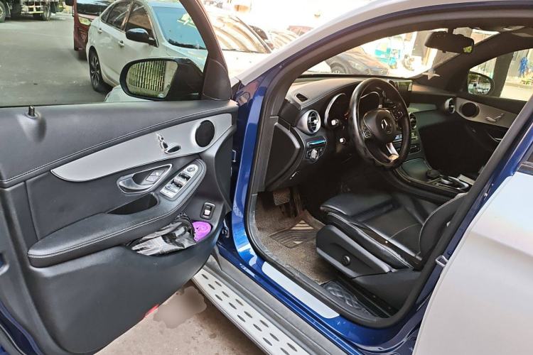 Used Mercedes-Benz GLC Coupe 2017 GLC 200 4MATIC Coupe SUV