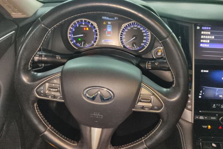 Used Infiniti Q50L 2015 2.0T Enjoyment Edition Steering Wheel