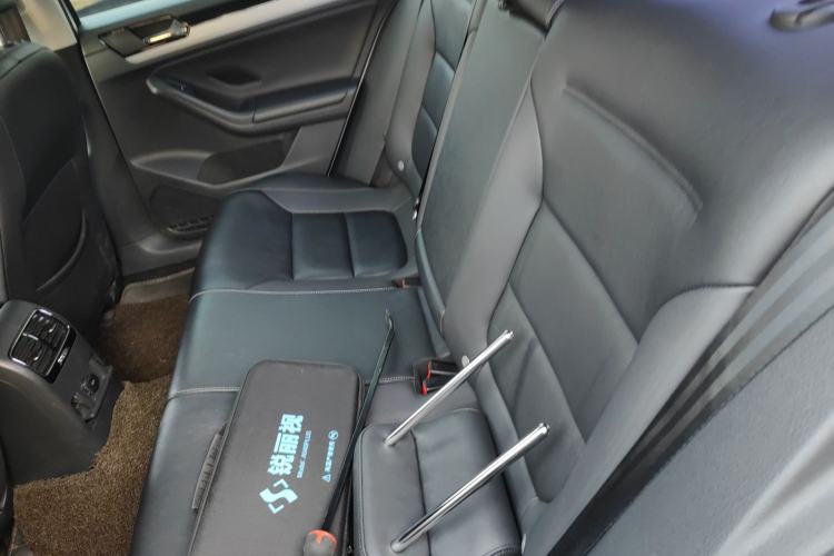 Used Volkswagen Sagitar 2015 1.6L Automatic Comfort Model Left Rear Seat