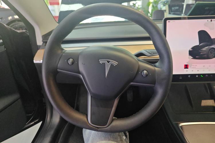 Used Tesla Model 3 2022 Rear-Wheel-Drive Version Steering Wheel