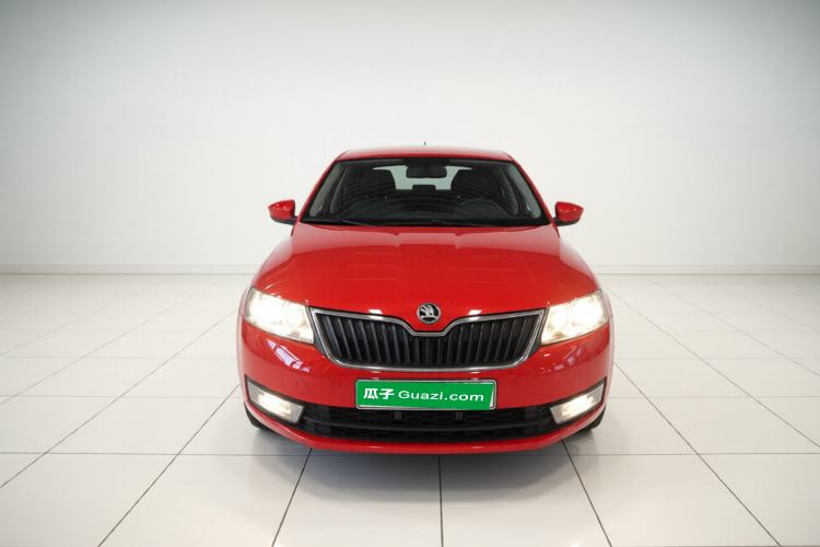 Used Skoda Rapid Spaceback 2016 Revised Version 1.4L Manual Front-Drive Edition