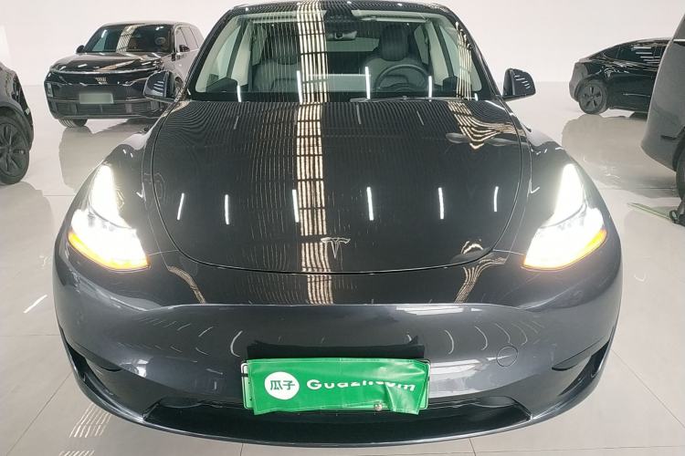 Used Tesla Model Y 2024 Rear-Wheel-Drive Version
