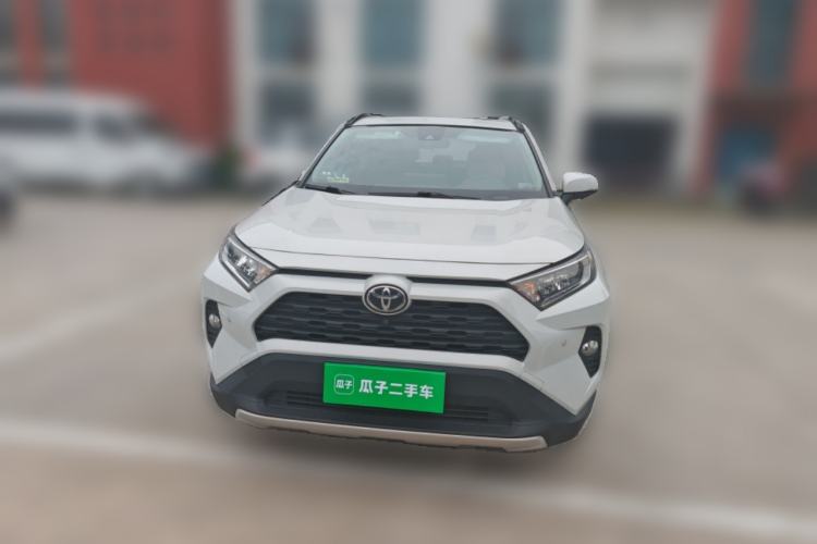 Used Toyota RAV4 2022 2.0L CVT Two-Wheel Drive Fashion Plus Edition Front