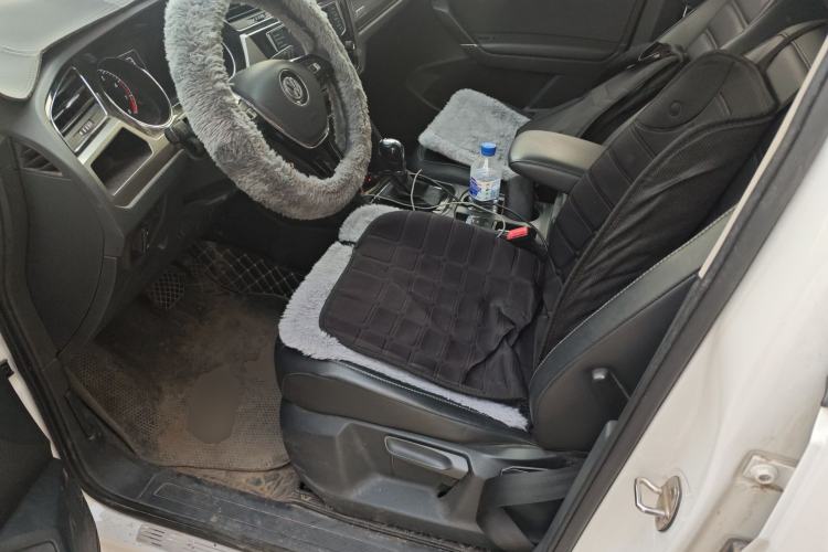 Used Volkswagen Touran 2018 Volkswagen Touran L 280TSI DSG Comfort Edition 7 Seats China VI Standard Left Front Seat