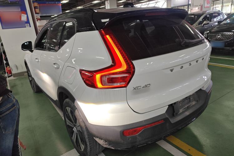 Used Volvo XC40 New Energy 2022 Long-Range Version Rear Left 45 Deg