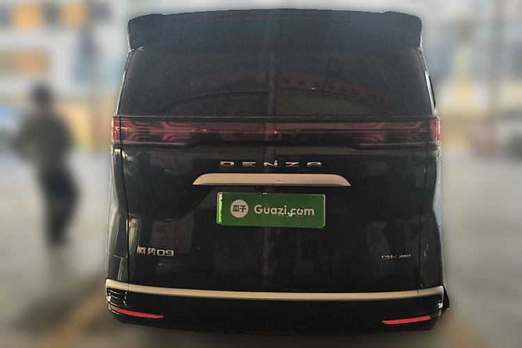 Used Denza D9 2022 DM-i 970 Four-Wheel Drive Flagship Model