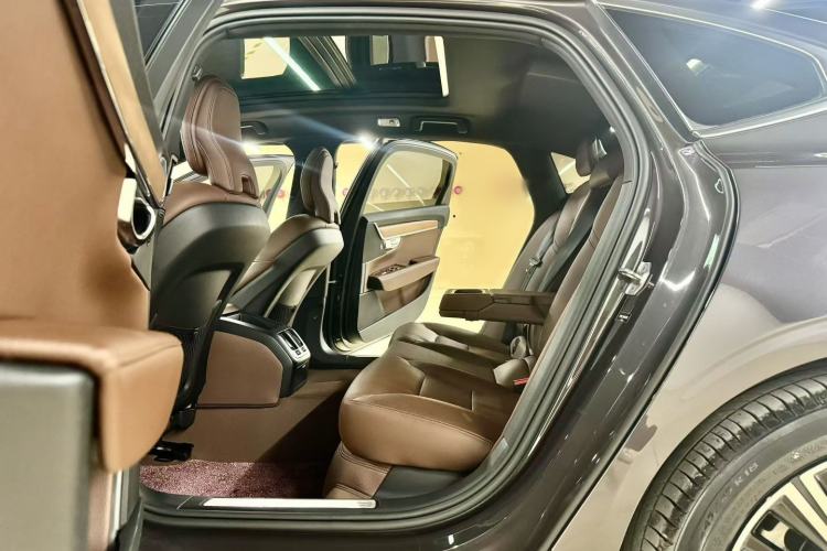 Used Volvo S90 2021 B5 Zhiyi Luxury Edition
