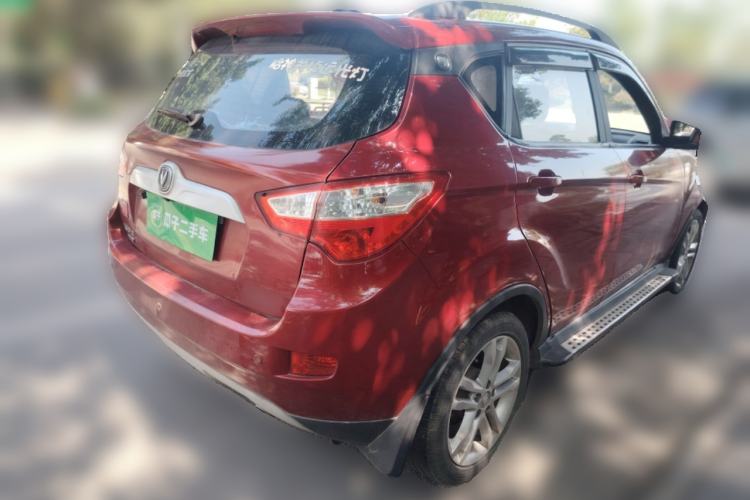 Used CHANGAN CS35 2016 1.6L Manual Luxury Model China IV Standard
