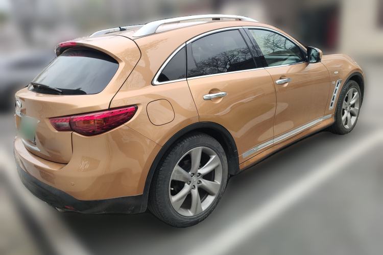 Used Infiniti QX70 2013 3.7L Standard Edition Rear Right 45 Deg