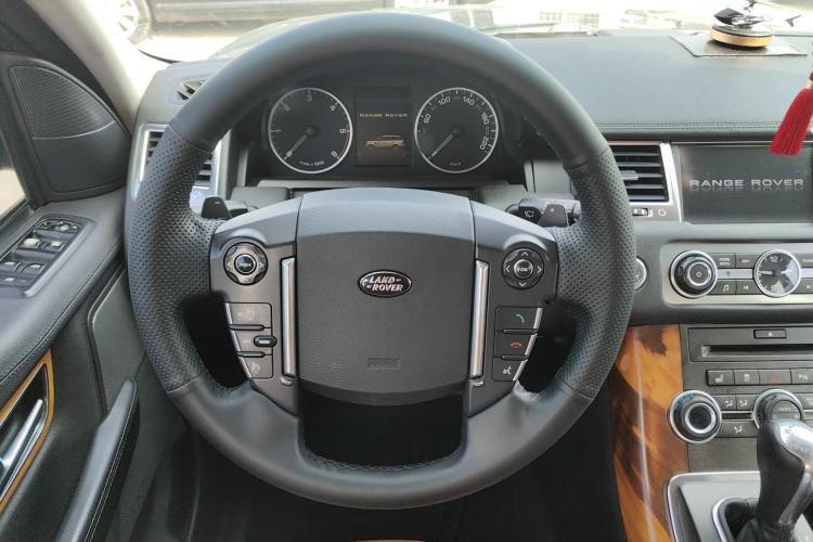 Used Land Rover Range Sport 2011 3.0 TDV6 Diesel Version