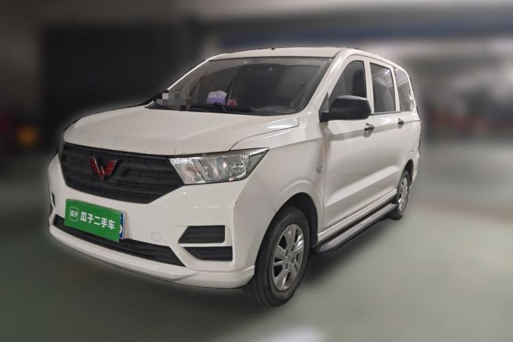 Used Wuling Hongguang 2019 1.5L S Basic Version China VI Standard LAR