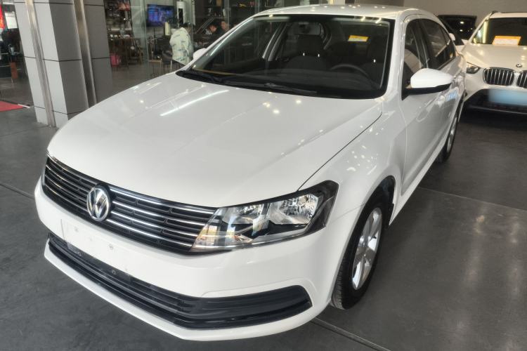 Used Volkswagen Lavida 2015 1.6L Automatic Fashion Edition